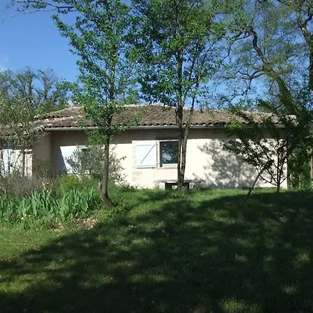 La Chambre Bleue Bed & Breakfast *